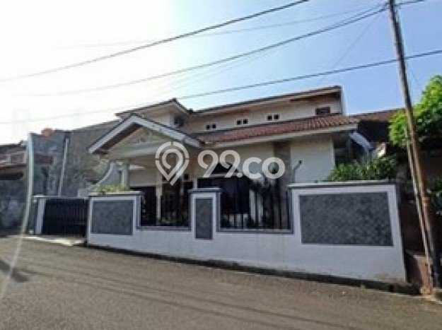 Rumah Modern 4 KT di Pondok Kopi Jakarta Timur Unfurnished Rumah Modern 4 KT di Pondok Kopi Jakarta Timur Unfurnished
