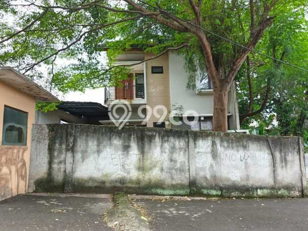 Hunian Nyaman Asri 3 KT Siap Pakai di Bintaro Jakarta Selatan Hunian Nyaman Asri 3 KT Siap Pakai di Bintaro Jakarta Selatan