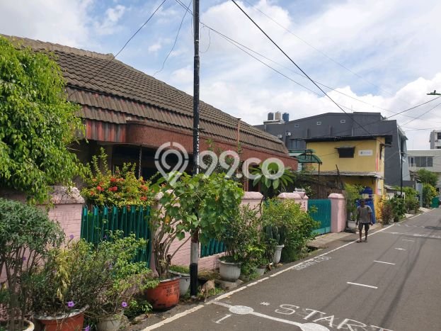 Rumah Elit LB 300m2 Siap Huni Desain Elegan di Cideng, Jakarta Pusat Rumah Elit LB 300m2 Siap Huni Desain Elegan di Cideng, Jakarta Pusat