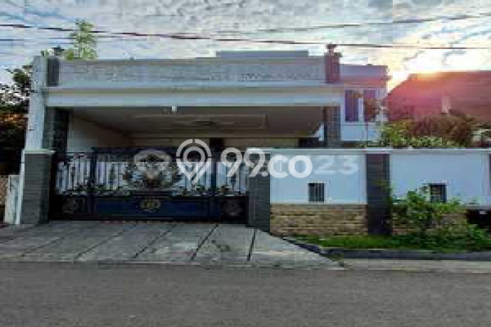 Dijual Rumah Premium dengan Fasilitas Sekitar Lengkap di Duren Sawit, Jakarta Timur Dijual Rumah Premium dengan Fasilitas Sekitar Lengkap di Duren Sawit, Jakarta Timur