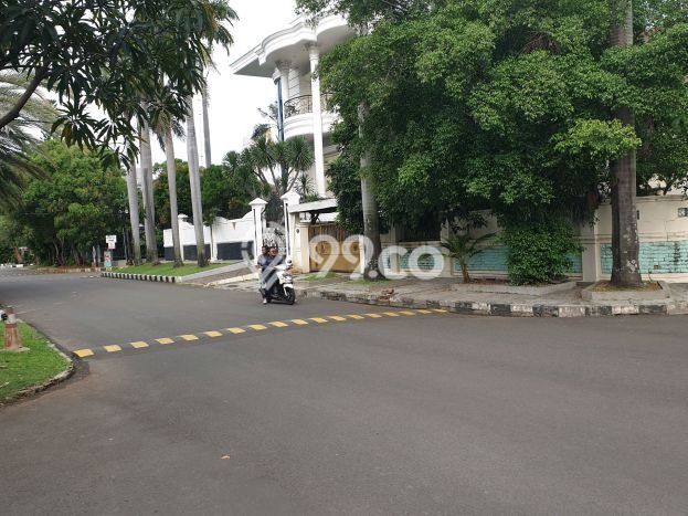 Rumah Eksklusif Dijual LT 297m2 di Kelapa Gading, Jakarta Utara Rumah Eksklusif Dijual LT 297m2 di Kelapa Gading, Jakarta Utara