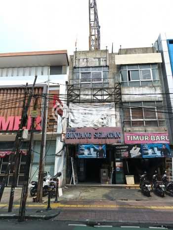Untuk Dijual! Ruko di Panglima Polim Jakarta Selatan LT 62m2 / LB 150m2 Kawasan Strategis Untuk Dijual! Ruko di Panglima Polim Jakarta Selatan LT 62m2 / LB 150m2 Kawasan Strategis
