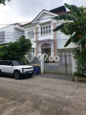 Rumah Luxury Modern Tanpa Renovasi di Pluit Jakarta Utara Rumah Luxury Modern Tanpa Renovasi di Pluit Jakarta Utara