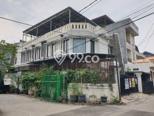 Dijual Rumah Luas Megah Dengan View Cantik di Sunter, Jakarta Utara Dijual Rumah Luas Megah Dengan View Cantik di Sunter, Jakarta Utara