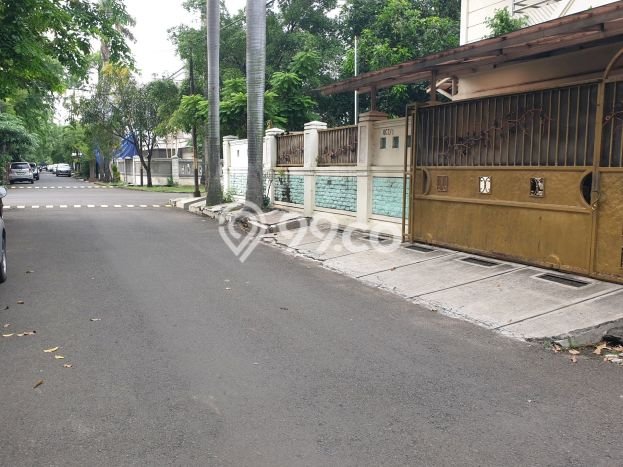 Rumah Eksklusif Dijual LT 297m2 di Kelapa Gading, Jakarta Utara Rumah Eksklusif Dijual LT 297m2 di Kelapa Gading, Jakarta Utara