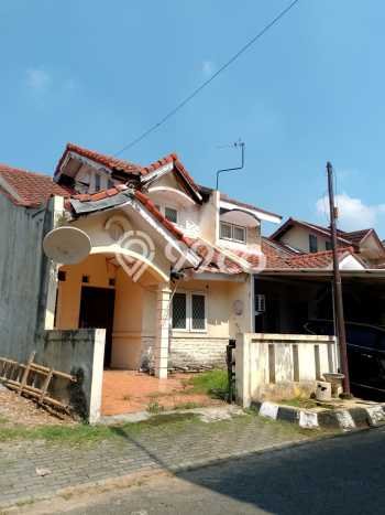 Rumah Modern 3 KT LT 132m2 di Modernland Rumah Modern 3 KT LT 132m2 di Modernland