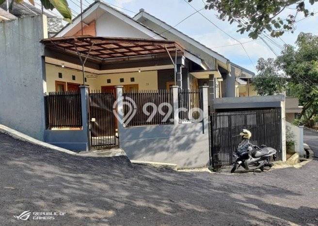 Rumah Terawat 2 KT 2 KM di , Bandung Rumah Terawat 2 KT 2 KM di , Bandung