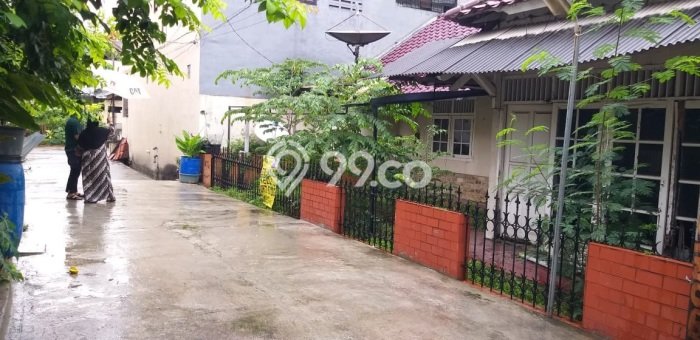 Jual Rumah Mewah Megah Dengan View Eksklusif di Rawamangun, Jakarta Timur Jual Rumah Mewah Megah Dengan View Eksklusif di Rawamangun, Jakarta Timur