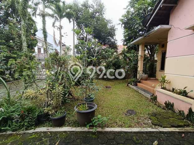 Rumah Elit LB 350m2 Siap Huni Desain Elegan di Sariwangi, Bandung Rumah Elit LB 350m2 Siap Huni Desain Elegan di Sariwangi, Bandung