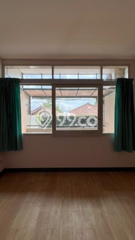 Ready to Use! Luxury House LT 219m2 Desain Modern di Setiabudi Ready to Use! Luxury House LT 219m2 Desain Modern di Setiabudi