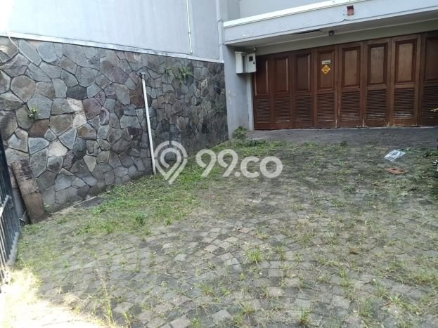 PRIME LOCATION! Rumah area , 3 KM, Lingkungan Tenang, Luas 400m2m² Bangunan 400m2m² PRIME LOCATION! Rumah area , 3 KM, Lingkungan Tenang, Luas 400m2m² Bangunan 400m2m²