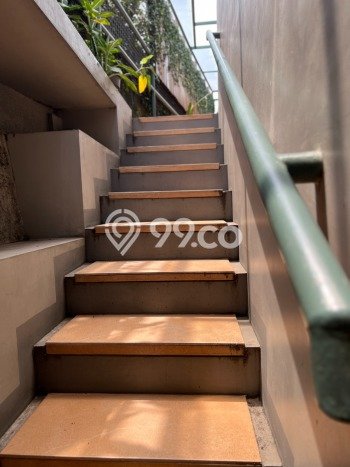 SPECIAL OFFER! Rumah Nyaman area Setiabudi, LT 219m² LB 250m² SPECIAL OFFER! Rumah Nyaman area Setiabudi, LT 219m² LB 250m²