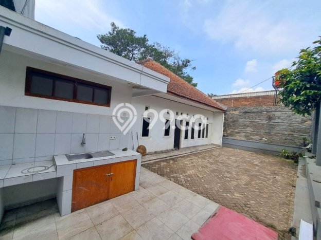Rumah kawasan Sarijadi, Akses ke Pusat Kota, 3 KT Rumah kawasan Sarijadi, Akses ke Pusat Kota, 3 KT
