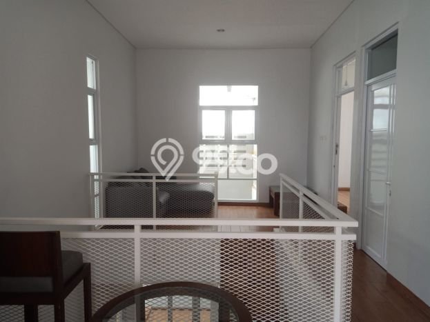 Dijual Cepat Rumah Favorit Siap Huni LB 150m2 di Cimahi Utara, Cimahi Dijual Cepat Rumah Favorit Siap Huni LB 150m2 di Cimahi Utara, Cimahi