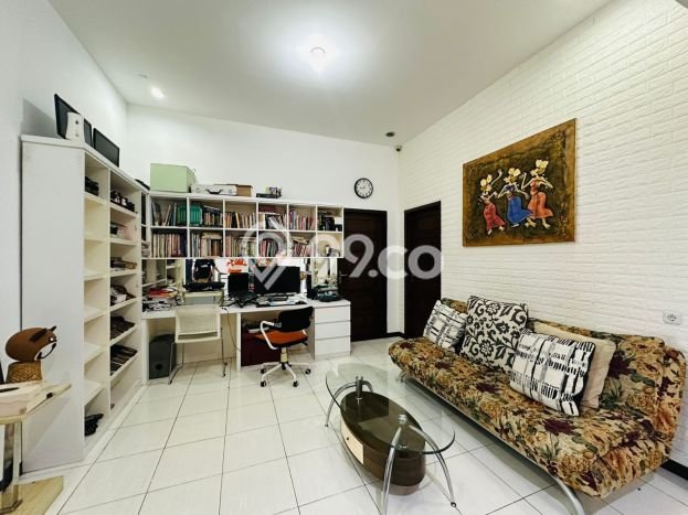 Dijual Rumah Elit Exclusive di Geger Kalong, Bandung Dijual Rumah Elit Exclusive di Geger Kalong, Bandung