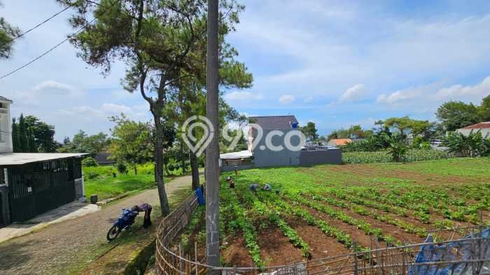 Tanah Kawasan Bisnis Kawasan Cihanjuang, Luas 130m², Cocok untuk Pengembangan Tanah Kawasan Bisnis Kawasan Cihanjuang, Luas 130m², Cocok untuk Pengembangan