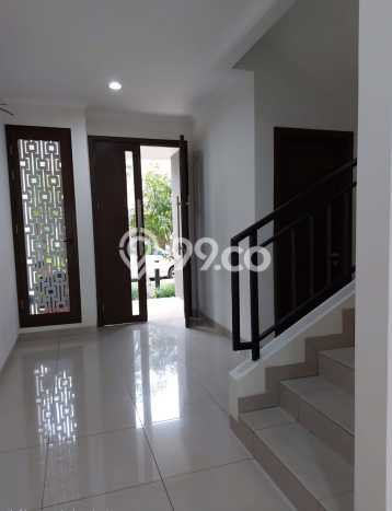 Rumah Kontrakan Bandung LT 162m2 LB 181m2 Kawasan Summarecon Bandung Rumah Kontrakan Bandung LT 162m2 LB 181m2 Kawasan Summarecon Bandung