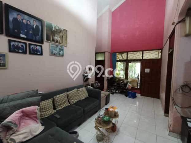Rumah Elit LB 350m2 Siap Huni Desain Elegan di Sariwangi, Bandung Rumah Elit LB 350m2 Siap Huni Desain Elegan di Sariwangi, Bandung