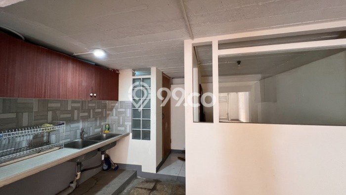 Ready to Use! Luxury House LT 219m2 Desain Modern di Setiabudi Ready to Use! Luxury House LT 219m2 Desain Modern di Setiabudi