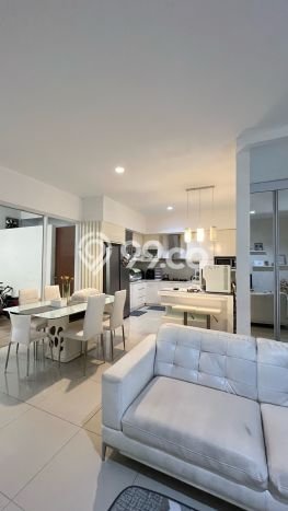 Rumah Luxury Modern Tanpa Renovasi di Setra Murni Bandung Rumah Luxury Modern Tanpa Renovasi di Setra Murni Bandung