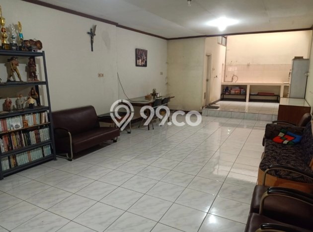 Disewakan! Rumah 6 Kamar Tidur &
1 Kamar Mandi di Ciateul, Bandung Disewakan! Rumah 6 Kamar Tidur &
1 Kamar Mandi di Ciateul, Bandung