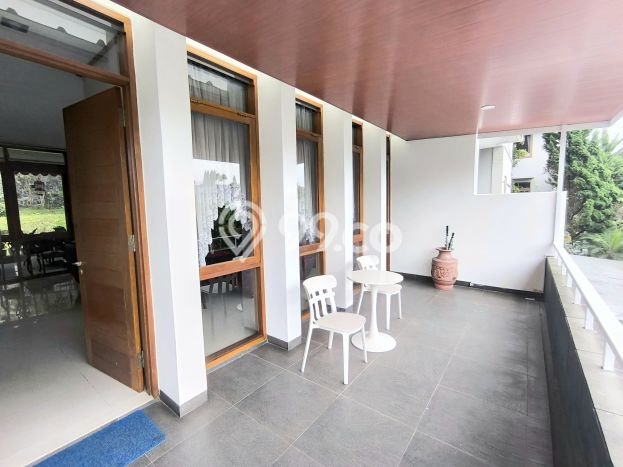 BEST DEAL! Rumah area Setra Duta, 4 KT, Akses Mudah Fasilitas Umum, Luas 530m² Bangunan 350m² BEST DEAL! Rumah area Setra Duta, 4 KT, Akses Mudah Fasilitas Umum, Luas 530m² Bangunan 350m²