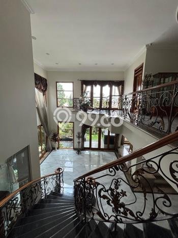 HARGA SPECIAL! Rumah Asri area Setra Duta, Bandung, Luas 561m² Bangunan 800m² BISA KPR! HARGA SPECIAL! Rumah Asri area Setra Duta, Bandung, Luas 561m² Bangunan 800m² BISA KPR!