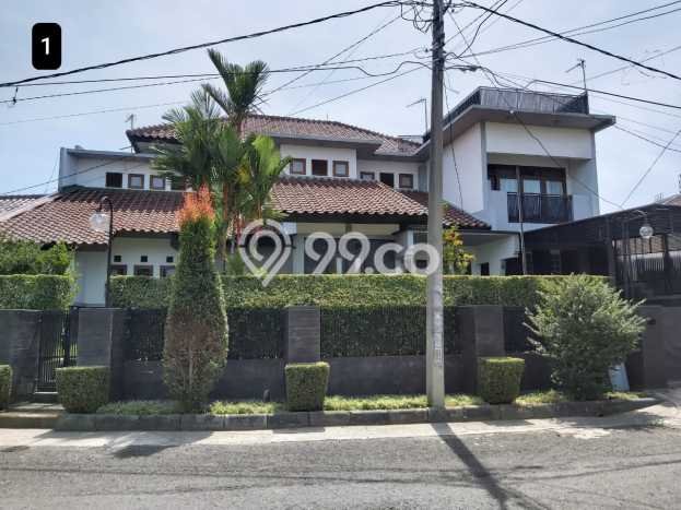 Hunian Elit LB 500m2 Siap Pakai Desain Elegan di Pasteur, Bandung Hunian Elit LB 500m2 Siap Pakai Desain Elegan di Pasteur, Bandung