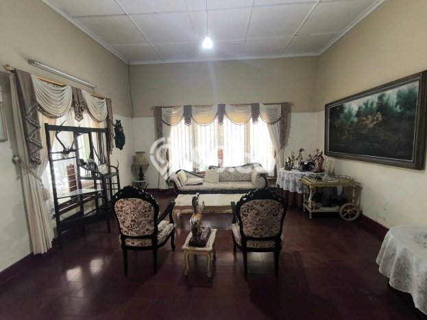 Lokasi terbaik! Rumah siap huni disewakan di Sukajadi LB 450m2 Lokasi terbaik! Rumah siap huni disewakan di Sukajadi LB 450m2