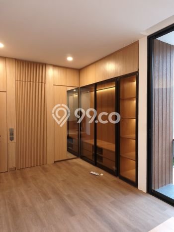 Ready to Use! Premium House LT 102m2 Desain Modern di Setra Duta Ready to Use! Premium House LT 102m2 Desain Modern di Setra Duta