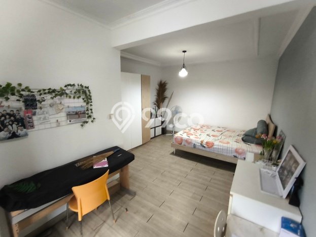 Rumah Modern 4 KT LT 224m2 di Sariwangi Rumah Modern 4 KT LT 224m2 di Sariwangi