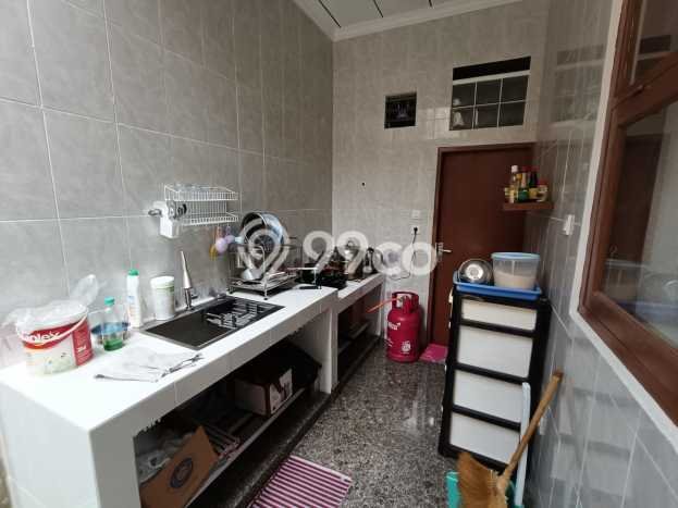 Rumah Luas Asri 4 KT Siap Pakai di Cihanjuang Bandung Rumah Luas Asri 4 KT Siap Pakai di Cihanjuang Bandung