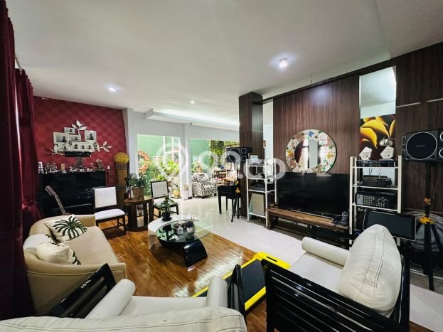 Dijual Rumah Elit Exclusive di Geger Kalong, Bandung Dijual Rumah Elit Exclusive di Geger Kalong, Bandung