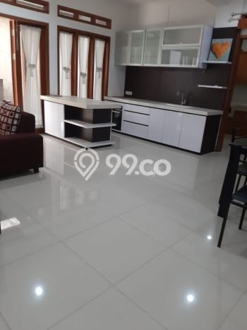 Rumah kawasan Setra Duta, 4 KT, Pemandangan Indah, LT 200m² Bangunan 250m² Rumah kawasan Setra Duta, 4 KT, Pemandangan Indah, LT 200m² Bangunan 250m²
