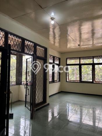 PREMIUM LIVING! Rumah kawasan Sarijadi, 3 KM, Area Berkembang, LT 200m² Bangunan 300m² PREMIUM LIVING! Rumah kawasan Sarijadi, 3 KM, Area Berkembang, LT 200m² Bangunan 300m²