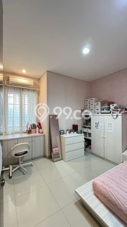 Rumah Luxury Modern Tanpa Renovasi di Setra Murni Bandung Rumah Luxury Modern Tanpa Renovasi di Setra Murni Bandung