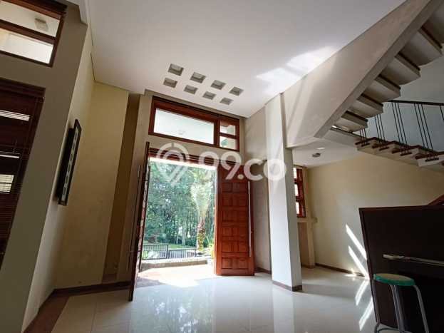 Rumah Luxury Modern Siap Huni di Resor Dago Pakar Bandung Rumah Luxury Modern Siap Huni di Resor Dago Pakar Bandung