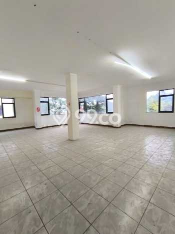 Ruko Kawasan Niaga di Cihampelas, Luas 900m2m², Siap Usaha Ruko Kawasan Niaga di Cihampelas, Luas 900m2m², Siap Usaha