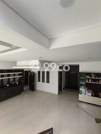 HUNIAN IMPIAN! Rumah area Singgasana, 4 KT, Free Macet, LT 450m² Bangunan 400m² HUNIAN IMPIAN! Rumah area Singgasana, 4 KT, Free Macet, LT 450m² Bangunan 400m²