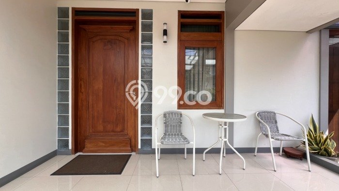 Ready to Use! Luxury House LT 219m2 Desain Modern di Setiabudi Ready to Use! Luxury House LT 219m2 Desain Modern di Setiabudi