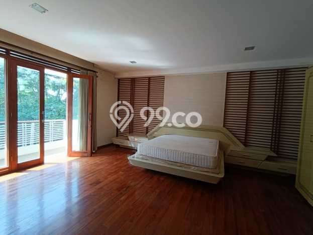 Rumah Luxury Modern Siap Huni di Resor Dago Pakar Bandung Rumah Luxury Modern Siap Huni di Resor Dago Pakar Bandung
