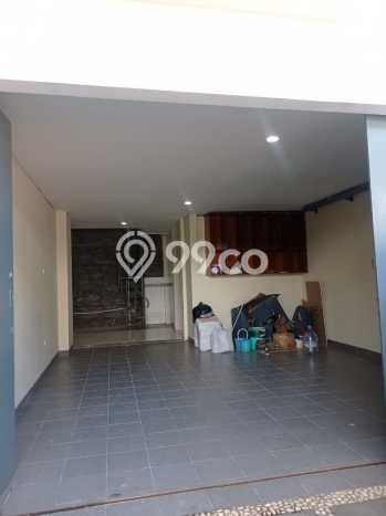 Rumah Mewah LB 400m2 Siap Pakai Desain Elegan di Setiabudi, Bandung Rumah Mewah LB 400m2 Siap Pakai Desain Elegan di Setiabudi, Bandung