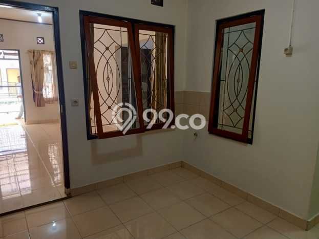 Sewa Rumah Harga Terjangkau di Sariwangi Bandung Punya 2 Kamar Tidur Sewa Rumah Harga Terjangkau di Sariwangi Bandung Punya 2 Kamar Tidur