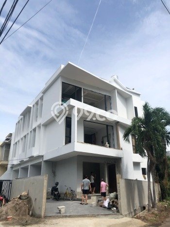 Hunian Mewah LB 200m2 Siap Huni Desain Elegan di Muara Karang, Jakarta Utara Hunian Mewah LB 200m2 Siap Huni Desain Elegan di Muara Karang, Jakarta Utara