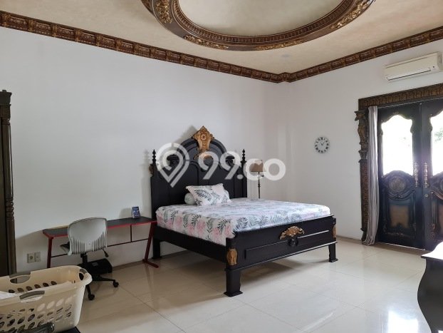 Rumah area Menteng, Akses ke Stasiun, 7 KM, LT 800m2m² Bangunan 600m2m² Rumah area Menteng, Akses ke Stasiun, 7 KM, LT 800m2m² Bangunan 600m2m²