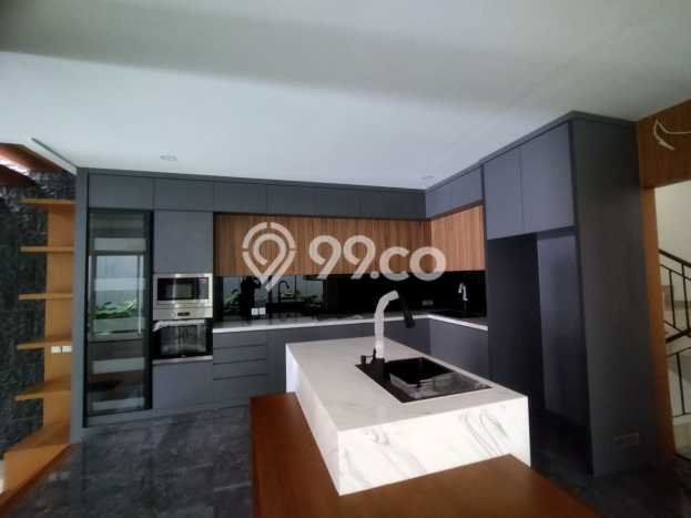 Ready to Use! Luxury House LT 184m2 Desain Modern di Pantai Indah Kapuk Ready to Use! Luxury House LT 184m2 Desain Modern di Pantai Indah Kapuk