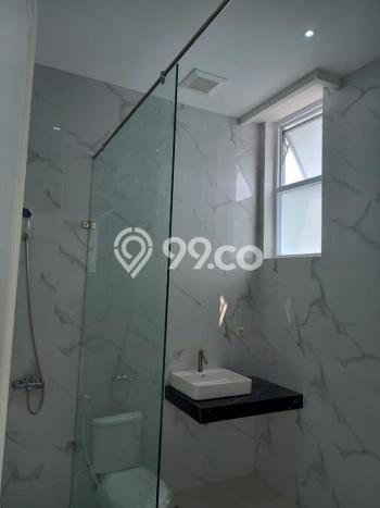 Rumah Elit Modern Tanpa Renovasi di Pantai Indah Kapuk Jakarta Utara Rumah Elit Modern Tanpa Renovasi di Pantai Indah Kapuk Jakarta Utara