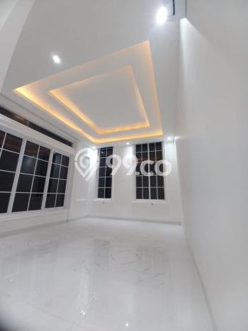 Rumah Elit Modern Tanpa Renovasi di Pantai Indah Kapuk Jakarta Utara Rumah Elit Modern Tanpa Renovasi di Pantai Indah Kapuk Jakarta Utara