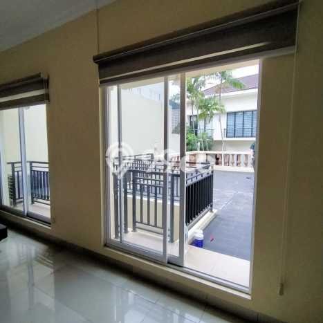 Rumah sewa siap pakai 4 Kamar Tidur di Pantai Indah Kapuk, Jakarta Utara Rumah sewa siap pakai 4 Kamar Tidur di Pantai Indah Kapuk, Jakarta Utara