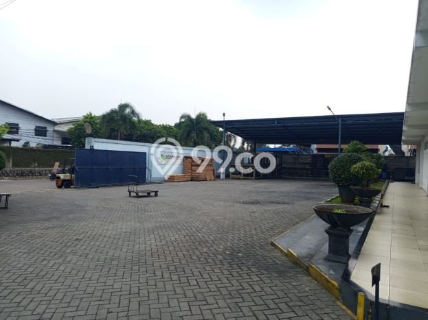 PROSPEK BAGUS! Gudang di , Luas 2500m2m², Tingkat Keramaian Tinggi PROSPEK BAGUS! Gudang di , Luas 2500m2m², Tingkat Keramaian Tinggi